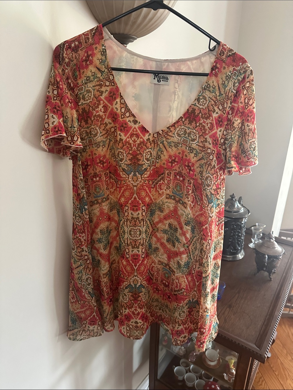 Show Me Your MuMu Red Multi V-Neck Short Sleeve Tunic